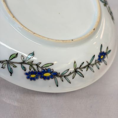 A pair of fine Chinese famille rose 'Rooster' tea bowls and saucers — 照片 11