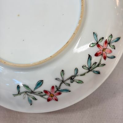 A pair of fine Chinese famille rose 'Rooster' tea bowls and saucers — 照片 22