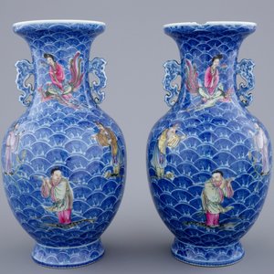 A pair of fine Chinese famille rose vases with immortals on waves, 19/20th C. — 照片 3