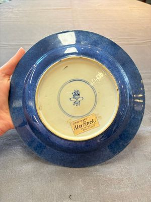 A pair of fine Chinese famille verte powder-blue-ground 'bird on branch' plates, Kangxi — photo 15