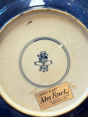 A pair of fine Chinese famille verte powder-blue-ground 'bird on branch' plates, Kangxi — photo 16