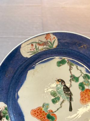 A pair of fine Chinese famille verte powder-blue-ground 'bird on branch' plates, Kangxi — photo 6