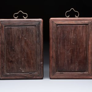 A pair of fine Chinese hongmu frames with bronze mounts, 19th C. — photo 2