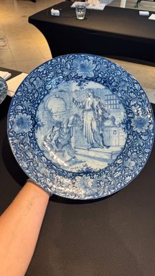 A pair of fine large blue and white Dutch Delft biblical subject dishes, dated 1781 — photo 13