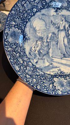A pair of fine large blue and white Dutch Delft biblical subject dishes, dated 1781 — photo 17