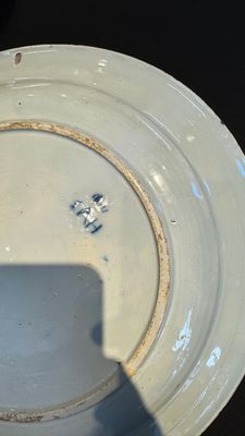 A pair of fine large blue and white Dutch Delft biblical subject dishes, dated 1781 — photo 9