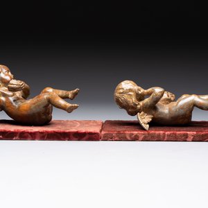 A pair of Flemish allegorical carved wood cherubs, 17th C. — 照片 3