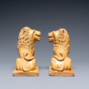 A pair of Flemish or North-French pottery lions, signed and dated 1865 — 照片 5