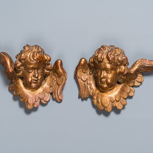 A pair of gilded wooden winged cherub heads, 18th C. — 照片 2