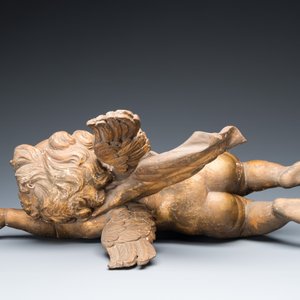 A pair of gilded wooden winged cherubs, probably Flanders, 1st half 18th C. — photo 5