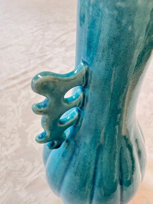 A pair of gilt-bronze-mounted Chinese turquoise-glazed vases, 19th C. — photo 7