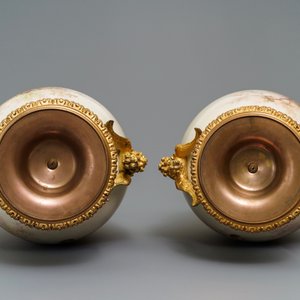 A pair of gilt bronze-mounted Sèvres porcelain vases, France, 19th C. — photo 6
