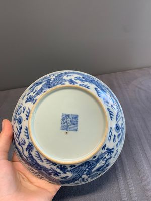 A pair of imperial Chinese blue and white 'dragon' plates, Daoguang mark and of the period — photo 5