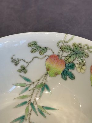 A pair of imperial Chinese famille rose 'balsam pear' bowls, Jiaqing mark and of the period — photo 11