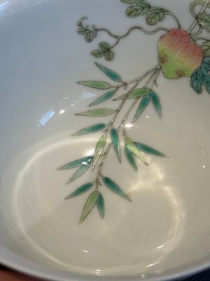 A pair of imperial Chinese famille rose 'balsam pear' bowls, Jiaqing mark and of the period — photo 12