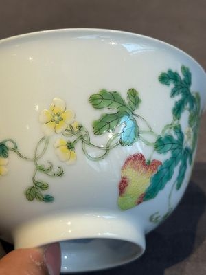 A pair of imperial Chinese famille rose 'balsam pear' bowls, Jiaqing mark and of the period — photo 30