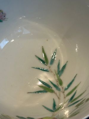 A pair of imperial Chinese famille rose 'balsam pear' bowls, Jiaqing mark and of the period — photo 40