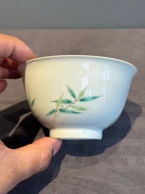 A pair of imperial Chinese famille rose 'balsam pear' bowls, Jiaqing mark and of the period — photo 5