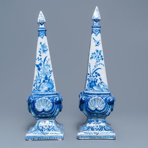 A pair of impressive Dutch Delft blue and white obelisks, 18th C. — photo 5