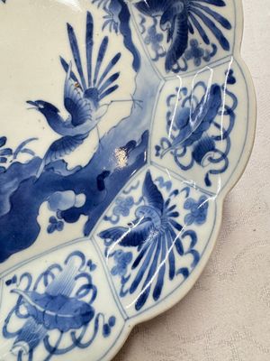 A pair of Japanese Arita blue and white 'Birds among Flowering Branches' plates, Edo 18th C. — foto 20