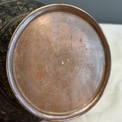A pair of Japanese bronze vases and a censer — photo 33