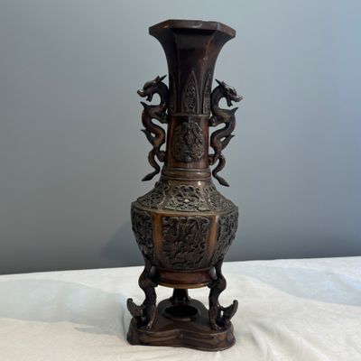 A pair of Japanese bronze vases with dragon-form handles — photo 28