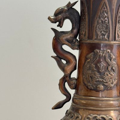 A pair of Japanese bronze vases with dragon-form handles — photo 30