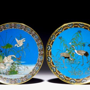 A pair of Japanese cloisonné chargers with birds, Meiji, 19th C. — photo 1