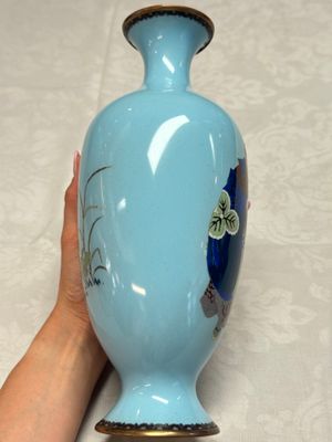 A pair of Japanese cloisonné vases with figural design — photo 13