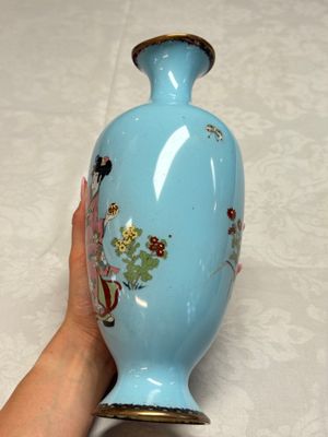 A pair of Japanese cloisonné vases with figural design — photo 15