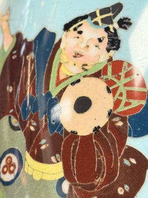 A pair of Japanese cloisonné vases with figural design — photo 7
