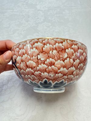 A pair of Japanese Imari 'Shishi Lions' bowls, Edo/Meiji, 19th C. — foto 7