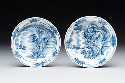 A pair of Japanese 'Master of the Rocks' plates, Arita, Edo, 17th C.
