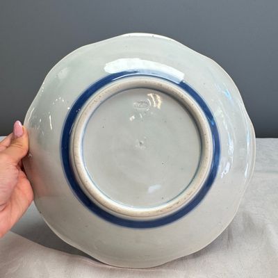 A pair of Japanese polychrome 'Tiger' dishes — photo 11