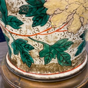 A pair of large bronze-mounted Chinese famille rose vases, 19th C. — 照片 79