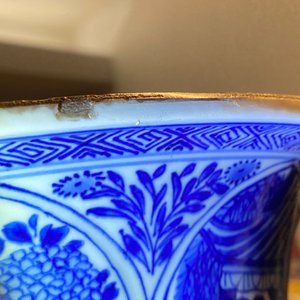 A pair of large Chinese blue and white 'Long Eliza' beaker vases, Kangxi — 照片 30