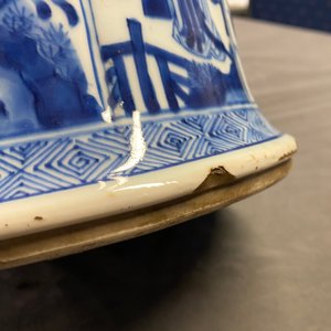 A pair of large Chinese blue and white 'Long Eliza' beaker vases, Kangxi — 照片 37