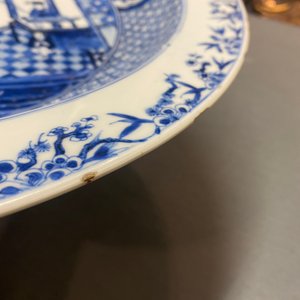 A pair of large Chinese blue and white 'Xi Xiang Ji' shallow dishes, Yongzheng — photo 9