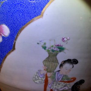 A pair of large Chinese blue-ground famille rose vases with figural design, Qianlong mark, 19th C. — photo 34
