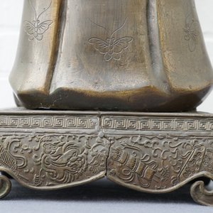 A pair of large Chinese bronze nodding-head figures for the Vietnamese market, 19th C. — 照片 26