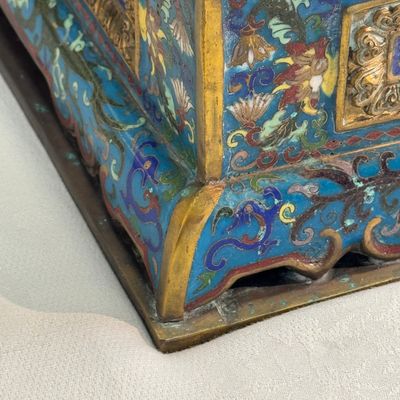 A pair of large Chinese cloisonné Buddhist lions — photo 19