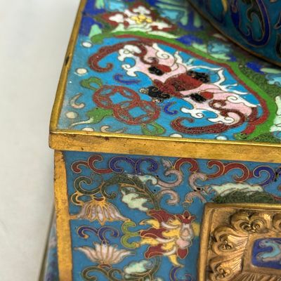 A pair of large Chinese cloisonné Buddhist lions — photo 39