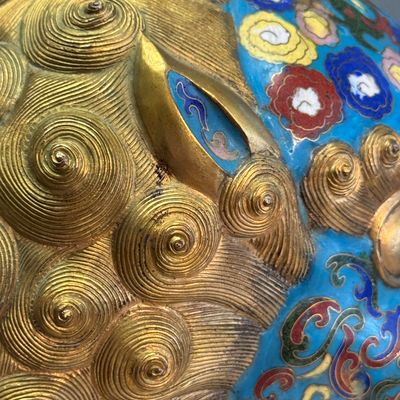 A pair of large Chinese cloisonné Buddhist lions — photo 40