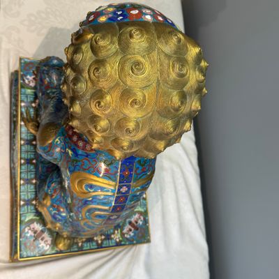 A pair of large Chinese cloisonné Buddhist lions — photo 58