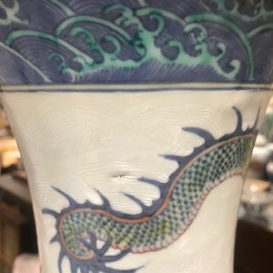 A pair of large Chinese doucai 'dragon' bottle vases, tianqiu ping, Qianlong mark, 19th C. — photo 27