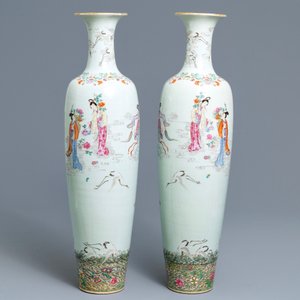 A pair of large Chinese famille rose 'immortals and cranes' vases, Republic, 20th C. — photo 4