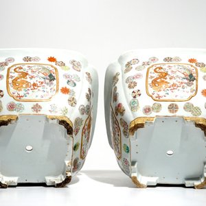 A pair of large Chinese famille rose jardinieres, 20th C. — 照片 6