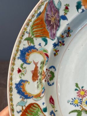 A pair of large Chinese famille rose 'Madame de Pompadour' dishes, Qianlong, ca. 1745 — photo 15