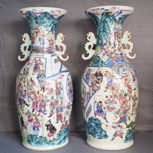 A pair of large Chinese famille rose 'Wu Shuang Pu' vases, 19th C. — 照片 11