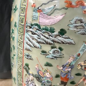 A pair of large Chinese famille verte celadon-ground vases with figural design, 19th C. — photo 20